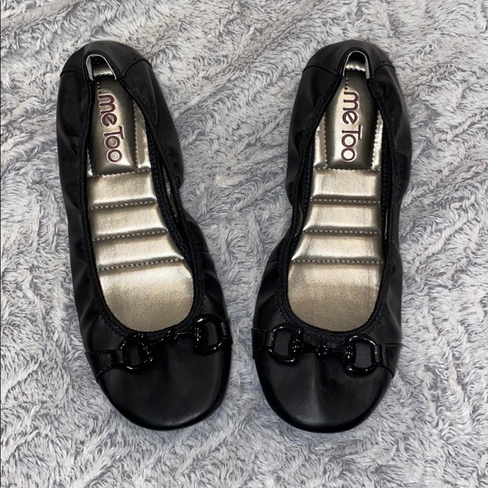 Slip on flats by Me Too